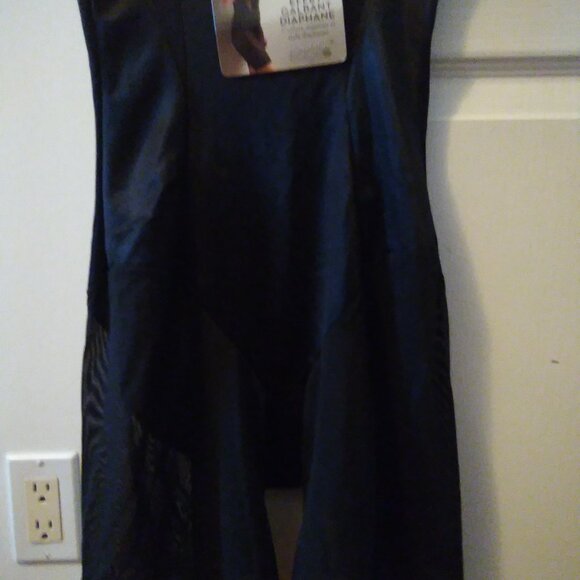Medium Control Silky Shapewear - Picture 5 of 6